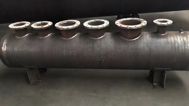 东安集分水器算压力容器么